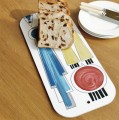 Metal-&-Wood-almedahls-picknick-cutting-board